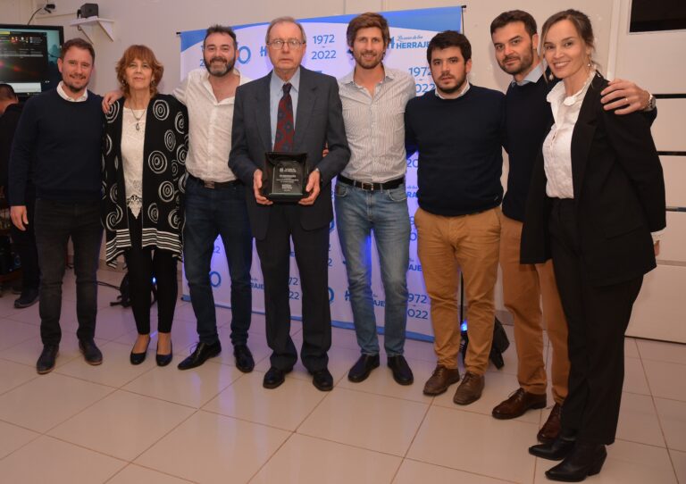 Cena 50 Años La Casa de los Herrajes